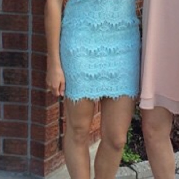 Dress - Picture 3 of 3